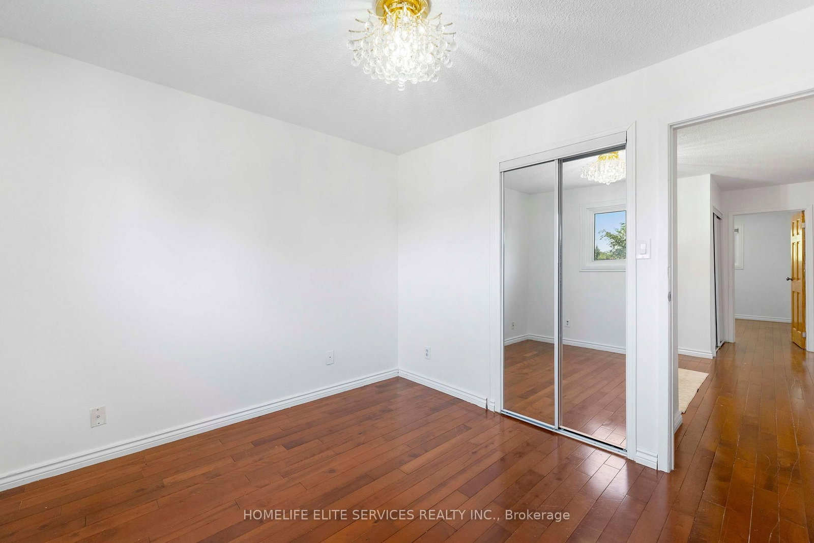 44 Greenhedges Court • Toronto, ON photo 32
