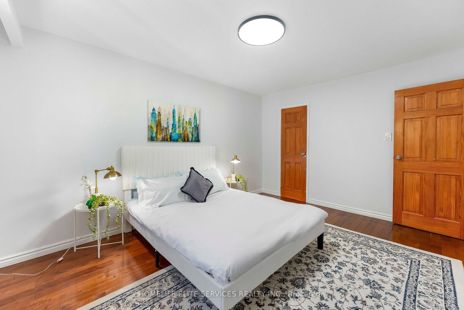 44 Greenhedges Court • Toronto, ON photo 37
