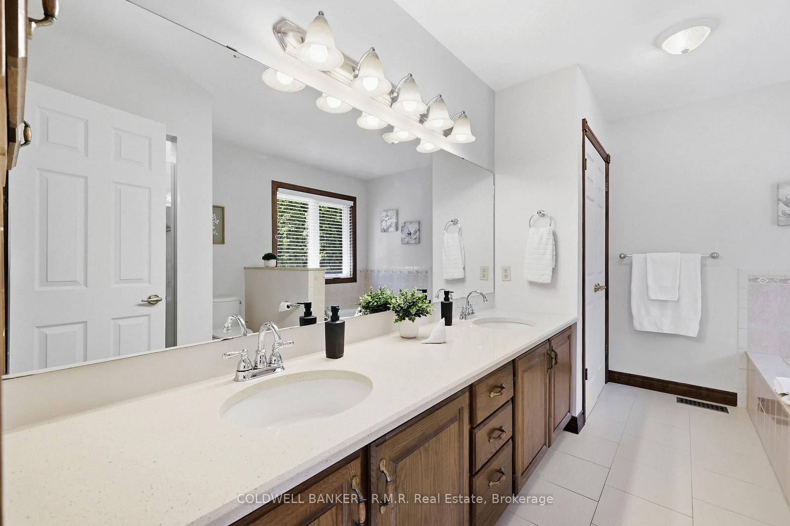 138 Samac Trail • Oshawa, ON photo 25