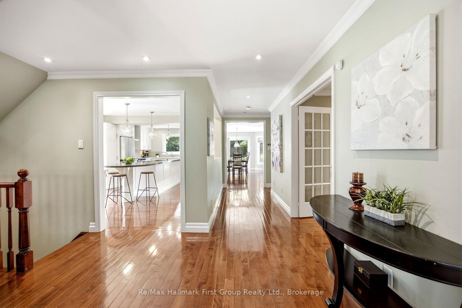 75 Allayden Drive • Whitby, ON photo 6