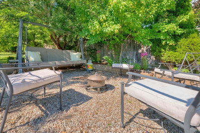 1098 Keswick Court • Oshawa, ON photo 7