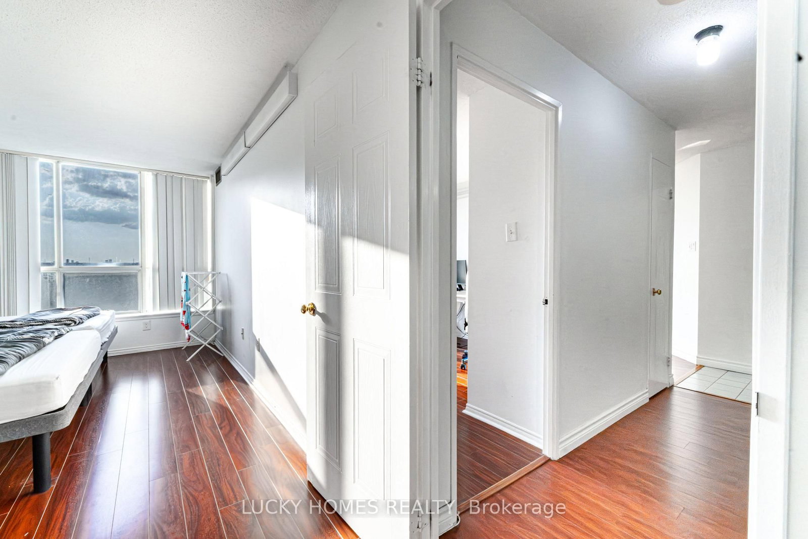 430 Mclevin Avenue NW • #915 • Toronto, ON photo 18