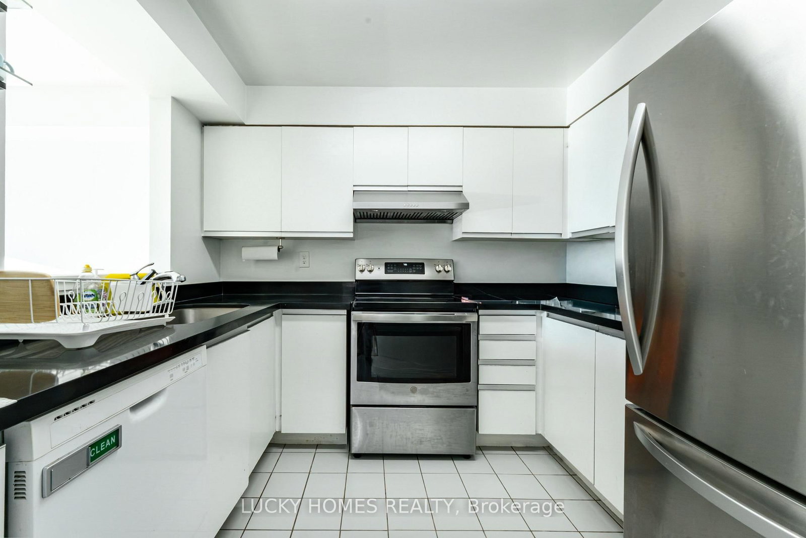 430 Mclevin Avenue NW • #915 • Toronto, ON photo 21