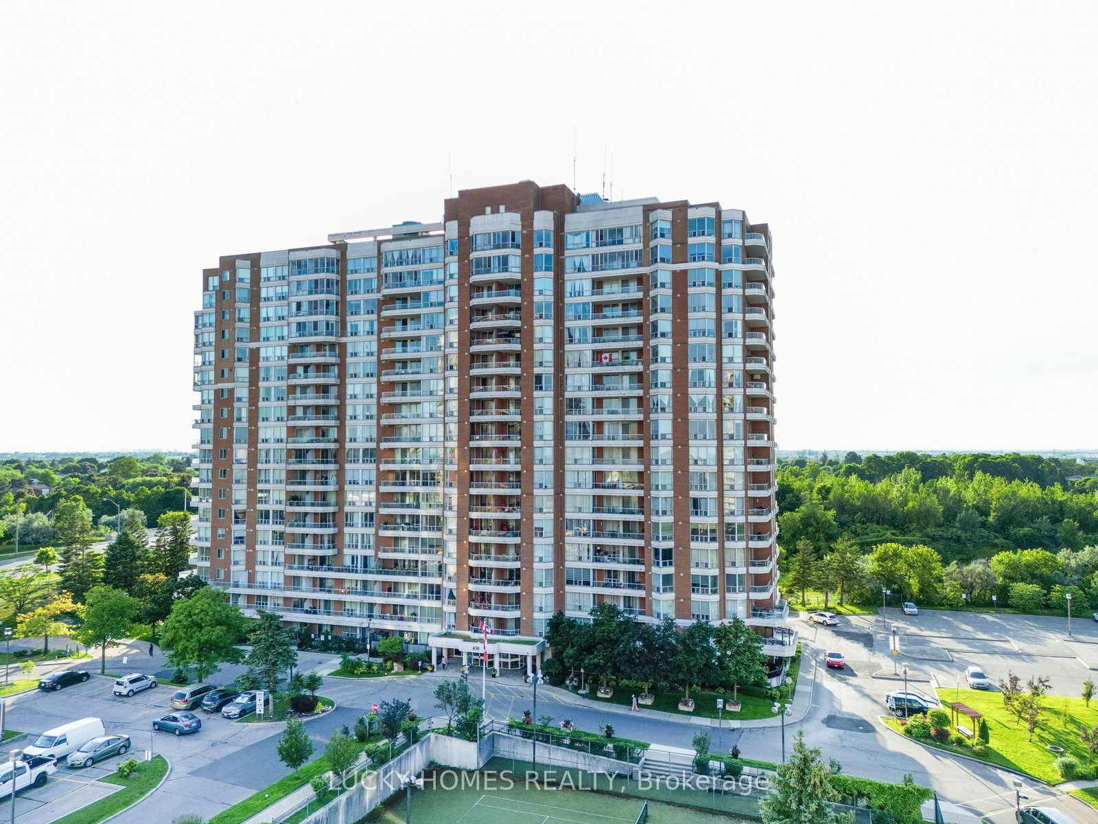 430 Mclevin Avenue NW • #915 • Toronto, ON photo 5