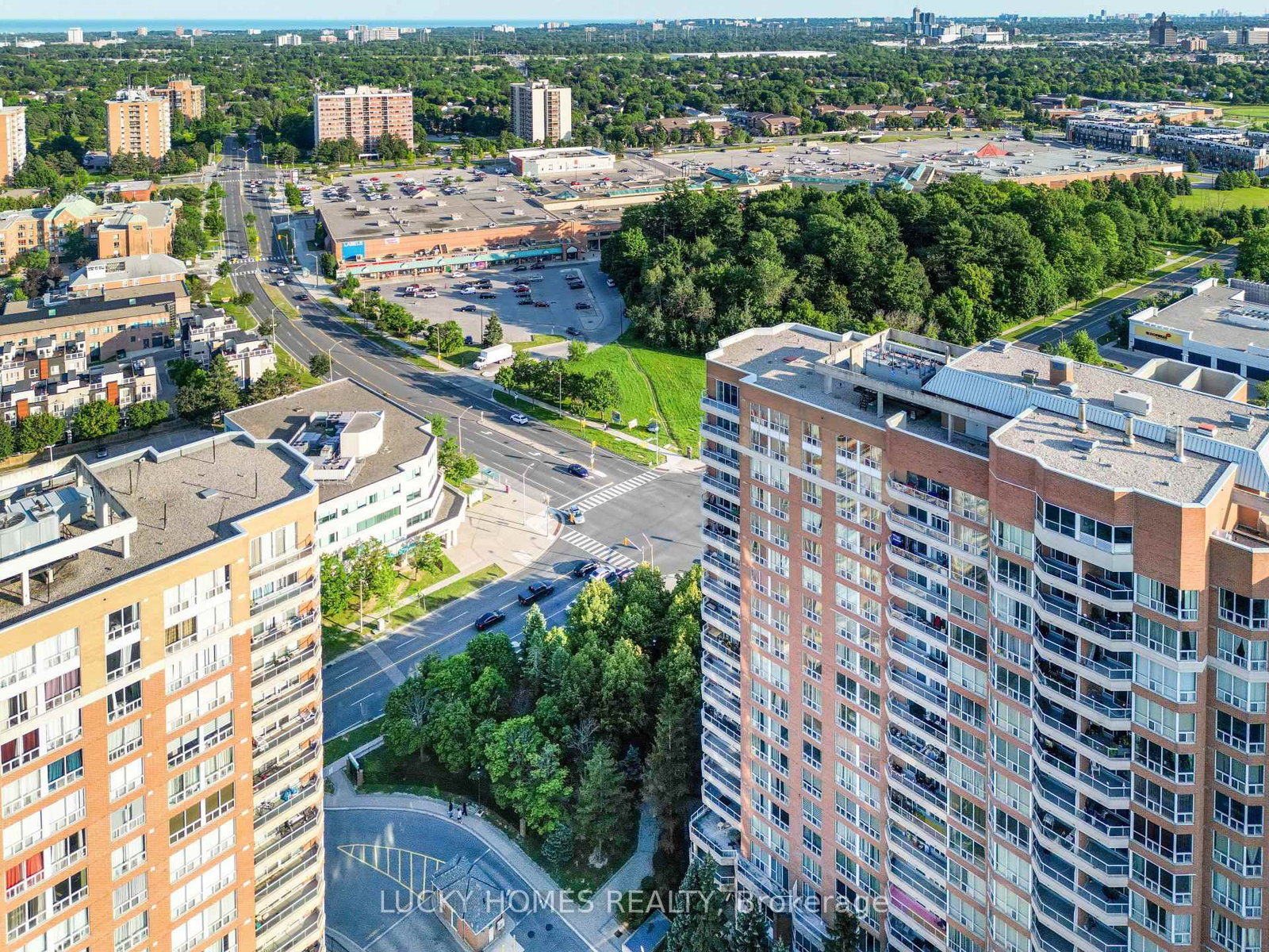 430 Mclevin Avenue NW • #915 • Toronto, ON photo 8