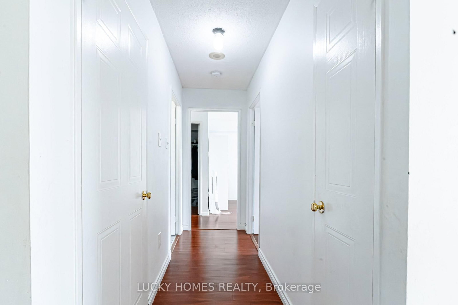 430 Mclevin Avenue NW • #915 • Toronto, ON photo 9