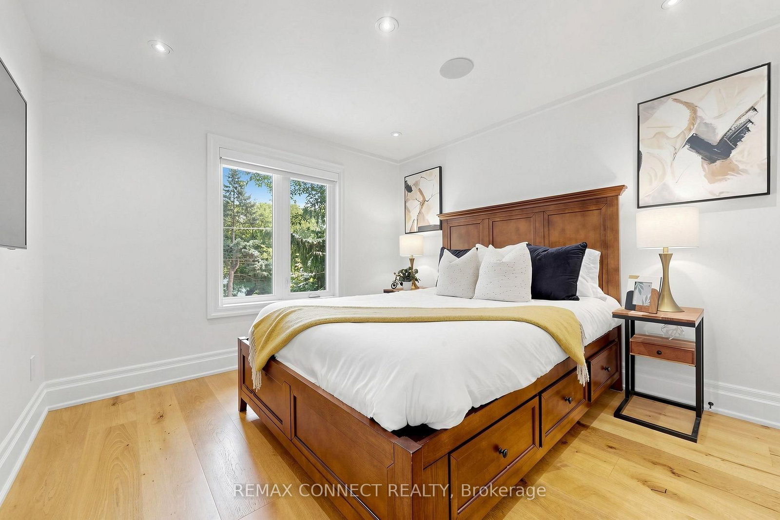 10 Catalina Drive • Toronto, ON photo 19
