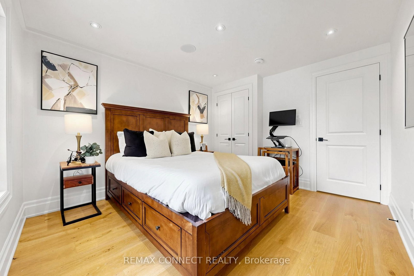 10 Catalina Drive • Toronto, ON photo 20