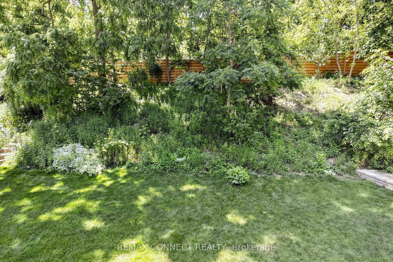 10 Catalina Drive • Toronto, ON photo 45