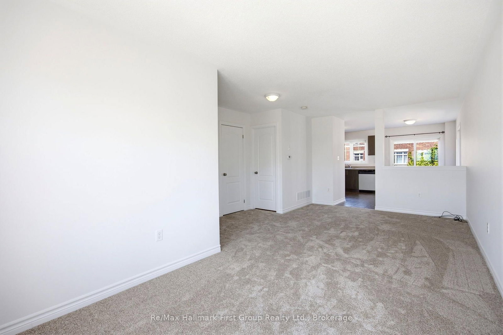 474 Meadowglade Road • Clarington, ON photo 11