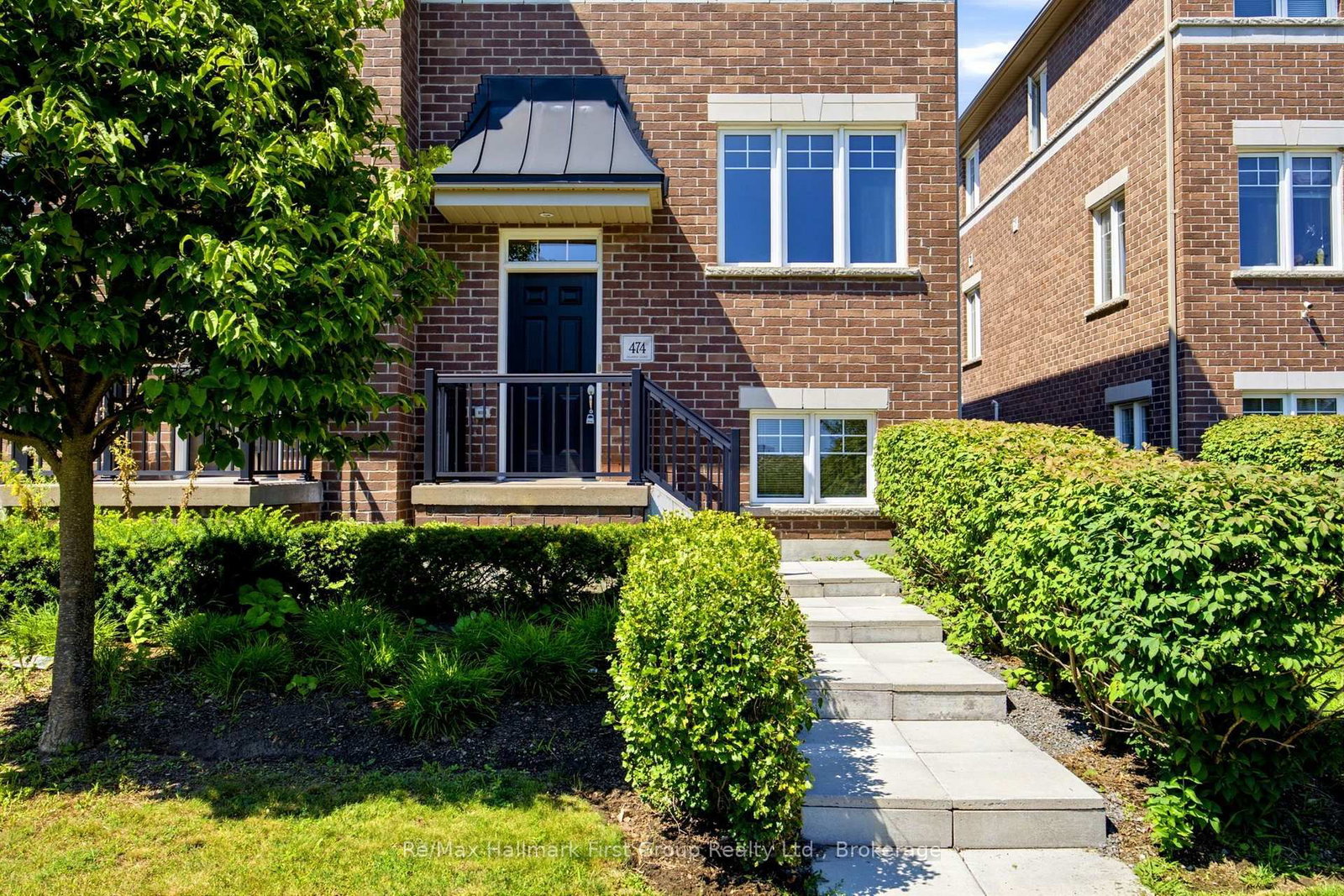 474 Meadowglade Road • Clarington, ON photo 3