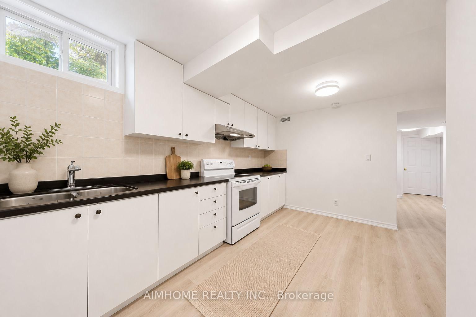 106 Highhill Drive W • Toronto, ON photo 17