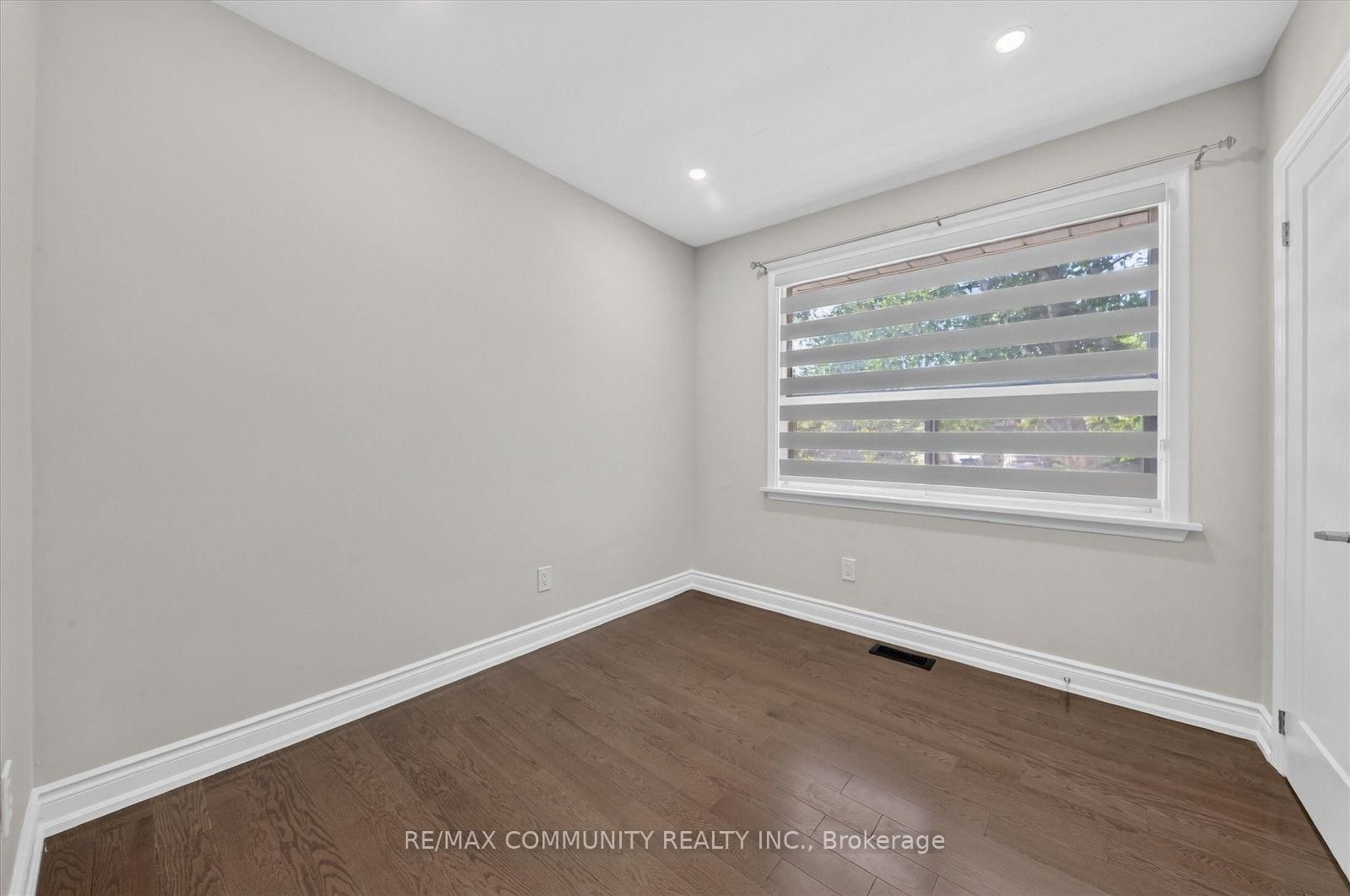 53 Milford Haven Drive N • Toronto, ON photo 15