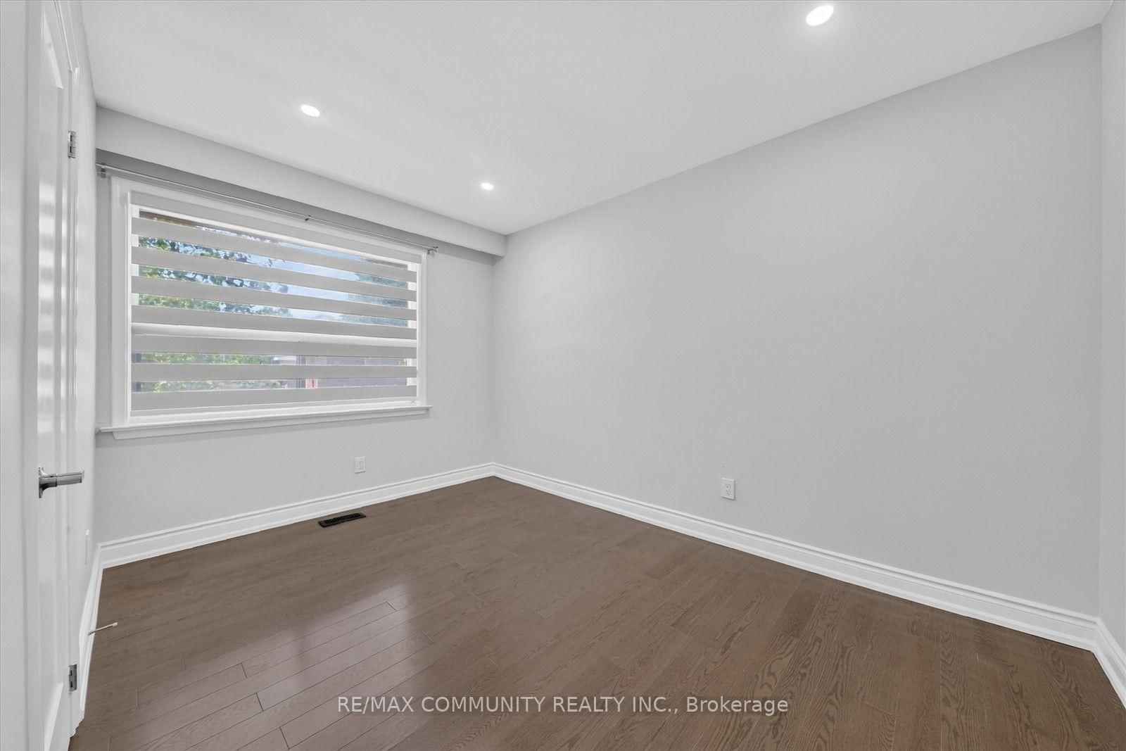 53 Milford Haven Drive N • Toronto, ON photo 17