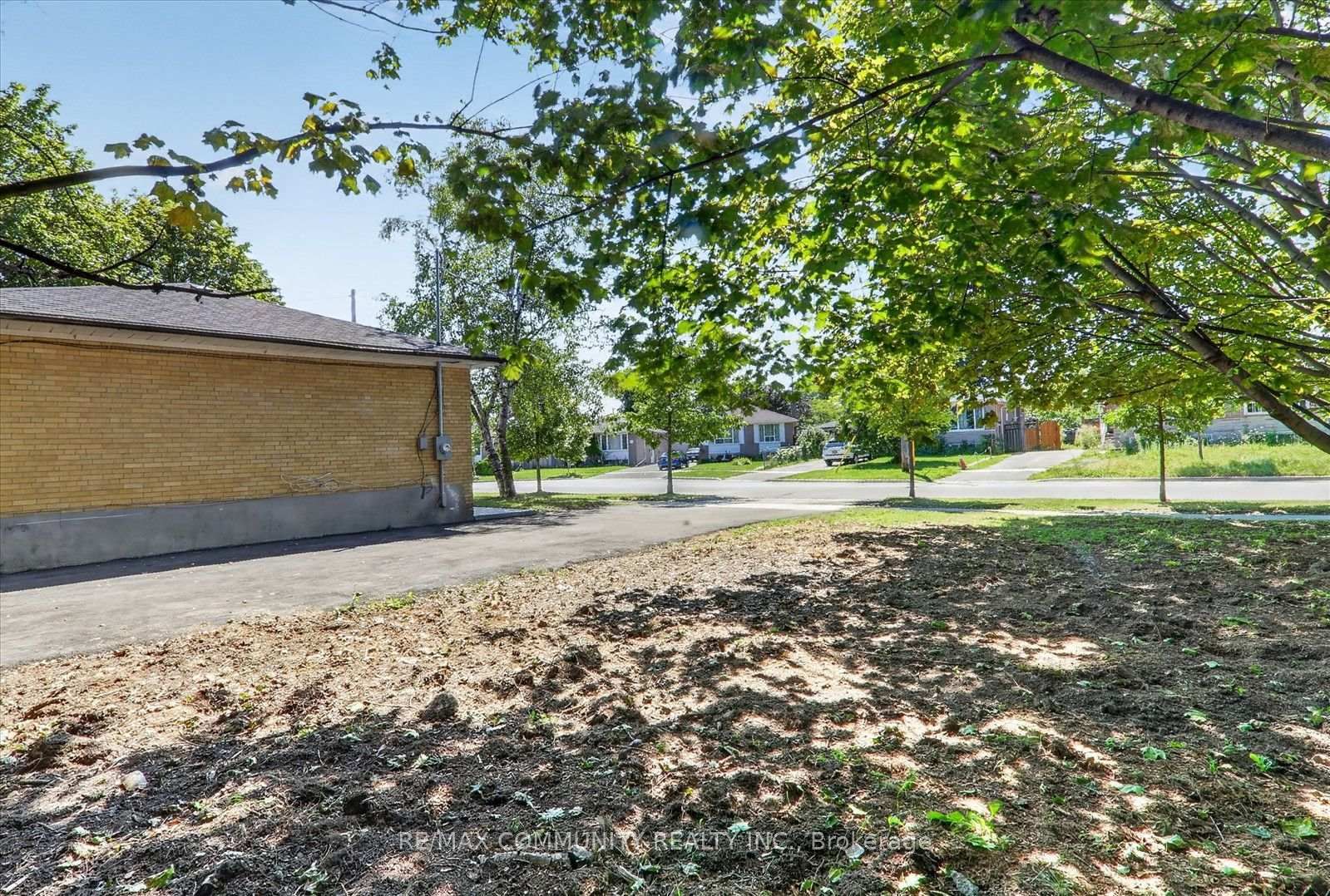 53 Milford Haven Drive N • Toronto, ON photo 37