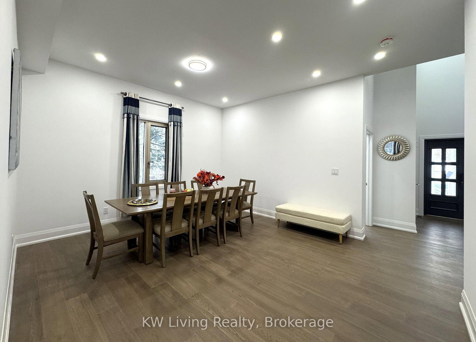 5 Todd Road • Toronto, ON photo 10