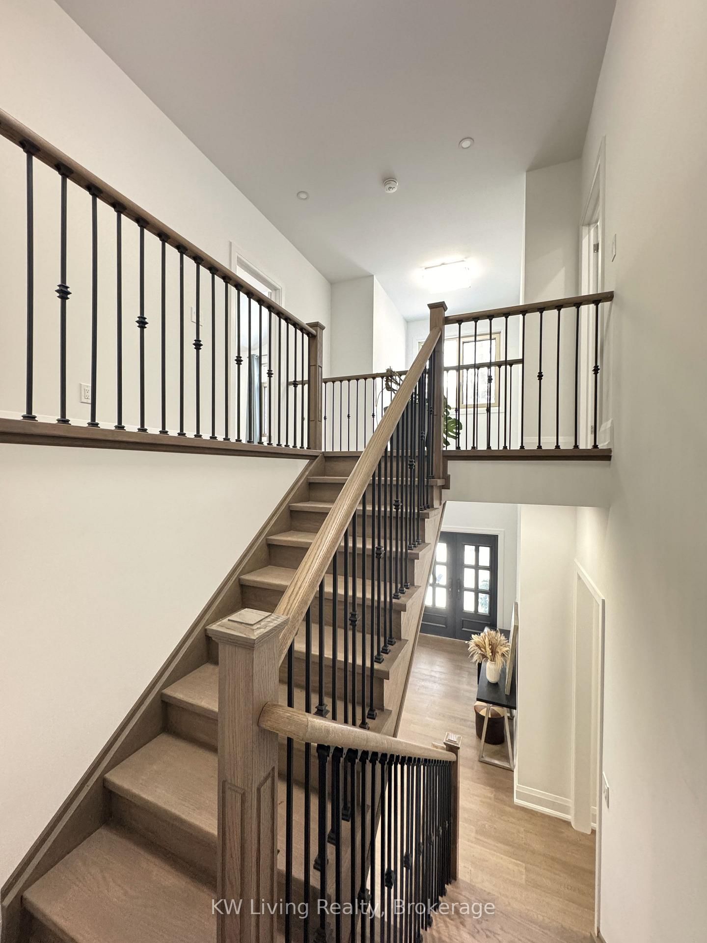 5 Todd Road • Toronto, ON photo 12