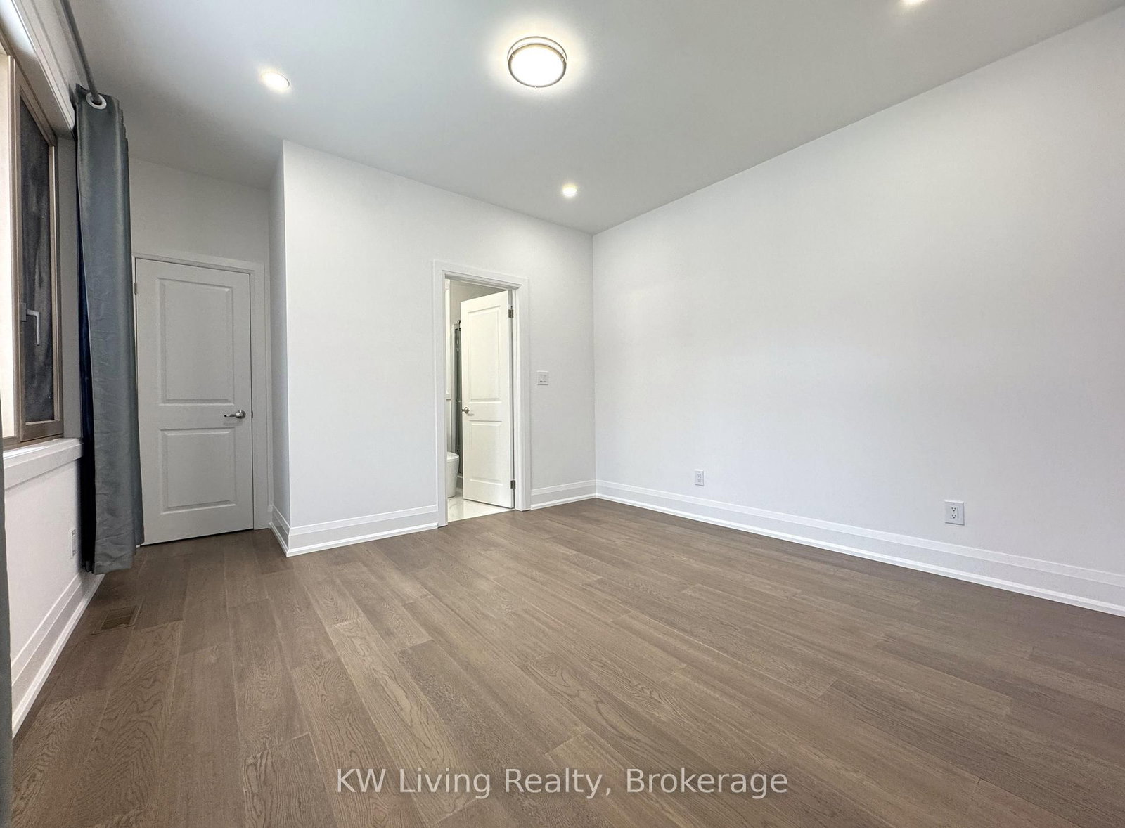 5 Todd Road • Toronto, ON photo 22