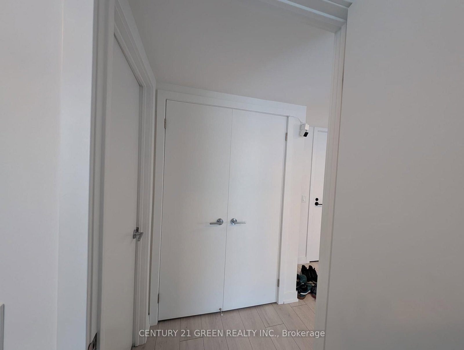 323C-1612 Charles St, Whitby, view 25