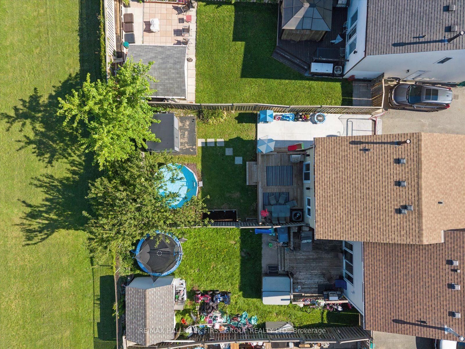 1179 Oxford Street • Oshawa, ON photo 27