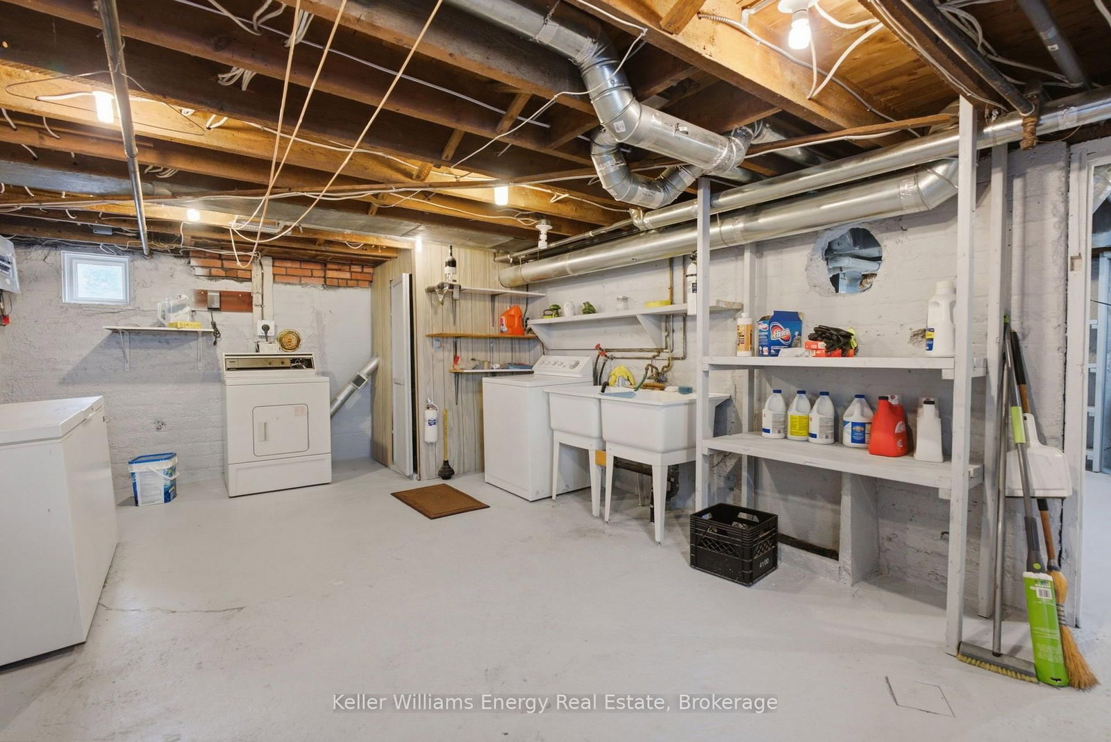 100 Burk Street • Oshawa, ON photo 28