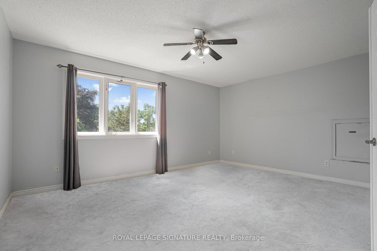 94 Niagara Drive • Oshawa, ON photo 15