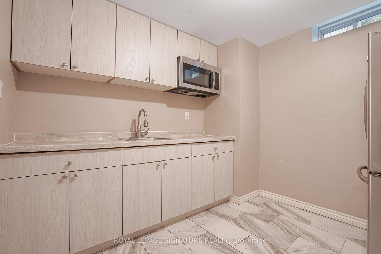 94 Niagara Drive • Oshawa, ON photo 25