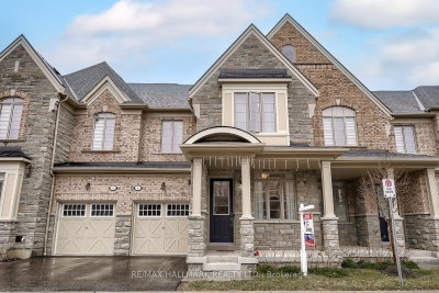 4 Hickling Lane • Ajax, ON photo 4