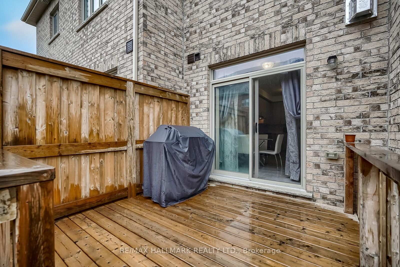 4 Hickling Lane • Ajax, ON photo 40