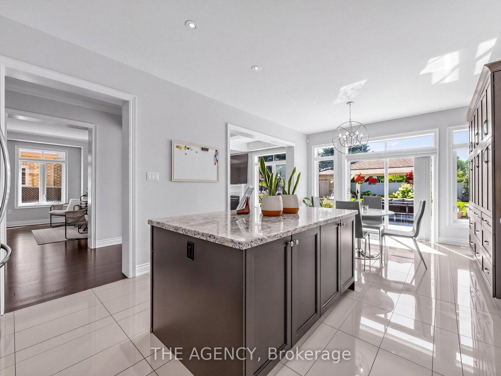 576 Oakwood Drive • Pickering, ON photo 11