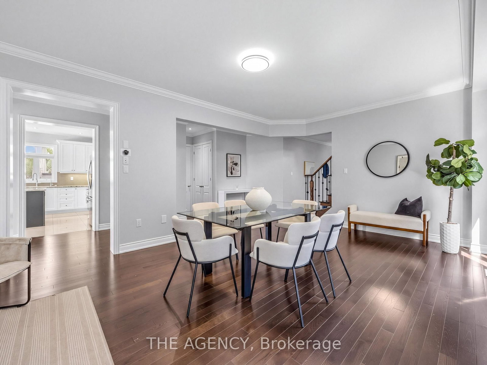 576 Oakwood Drive • Pickering, ON photo 8