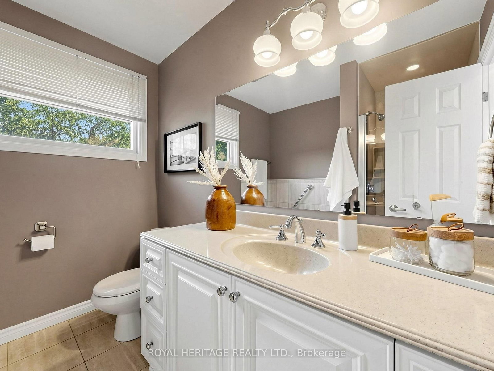 1015 Lavender Court • Oshawa, ON photo 32