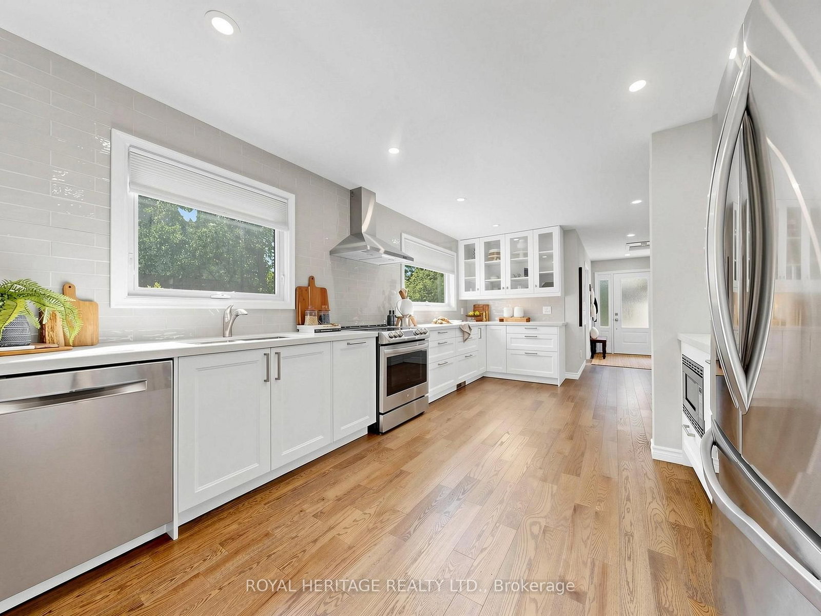 1015 Lavender Court • Oshawa, ON photo 9