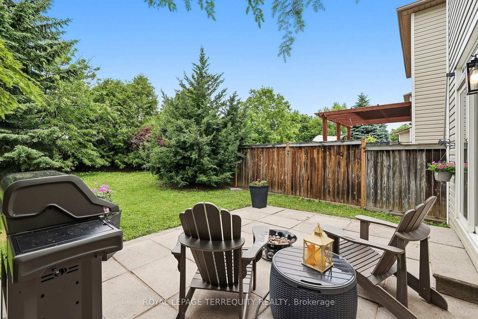 8 Sinden Drive • Whitby, ON photo 43