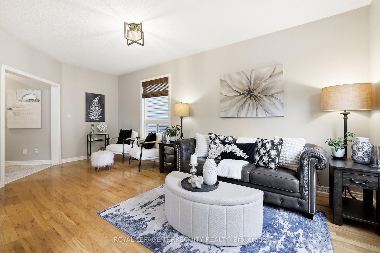 8 Sinden Drive • Whitby, ON photo 9