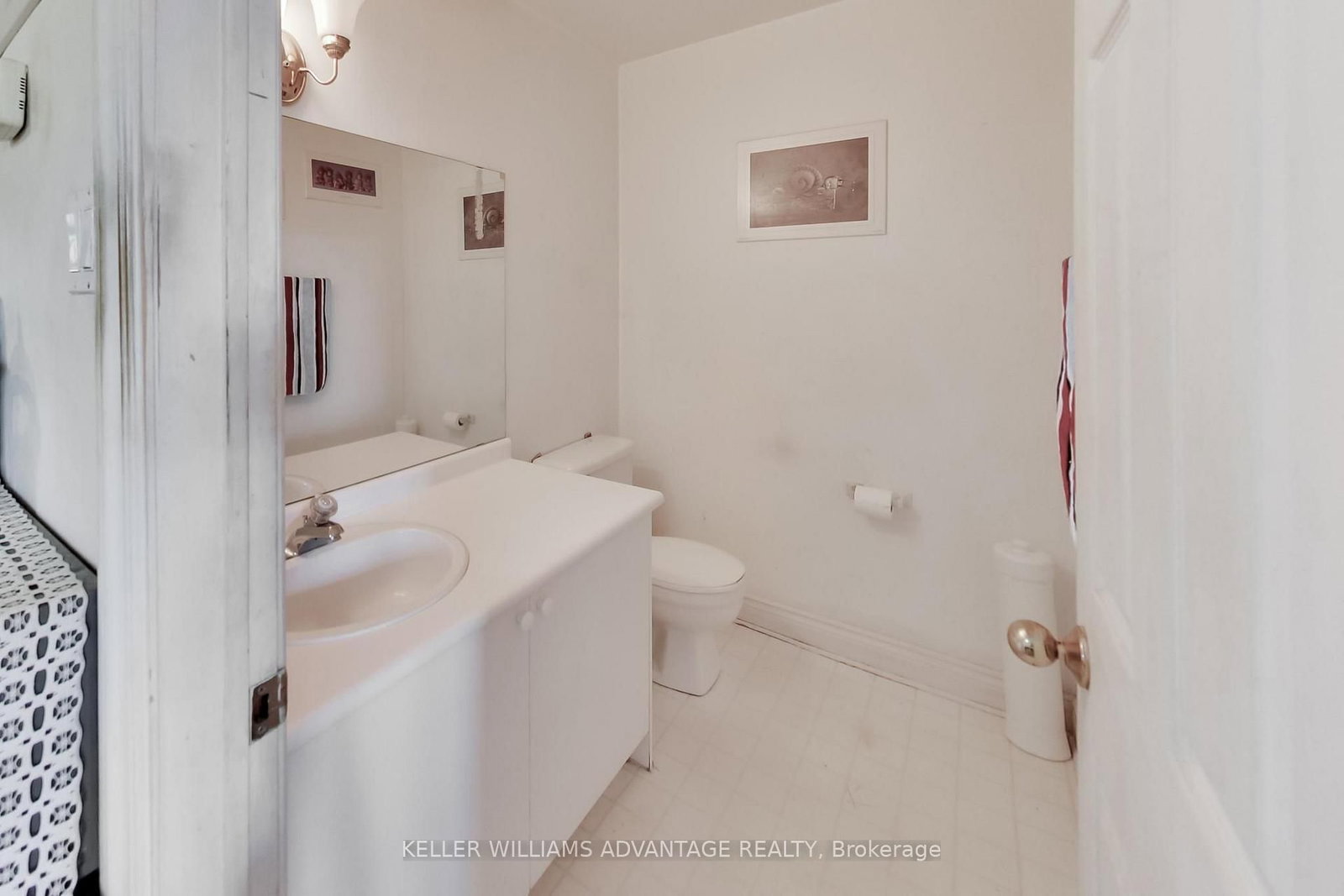 54 Westbourne Avenue • Toronto, ON photo 7
