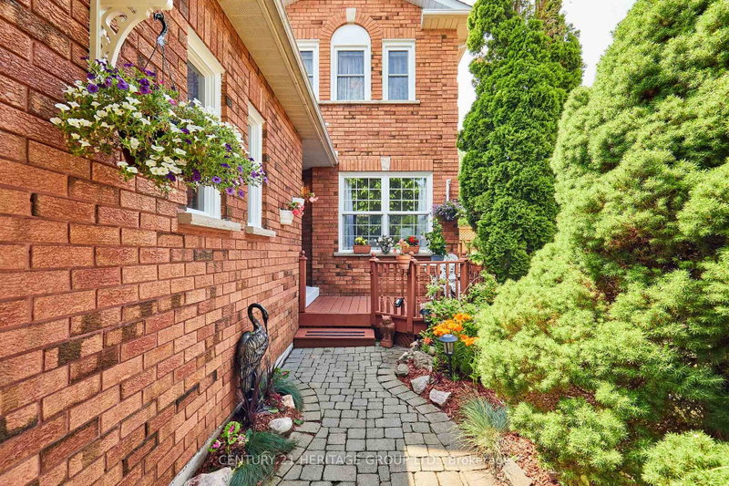 20 Old Colony Drive