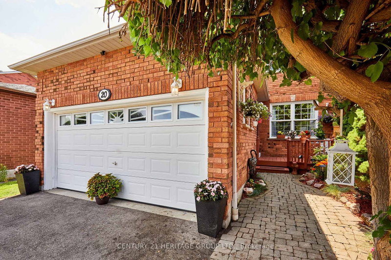 20 Old Colony Drive