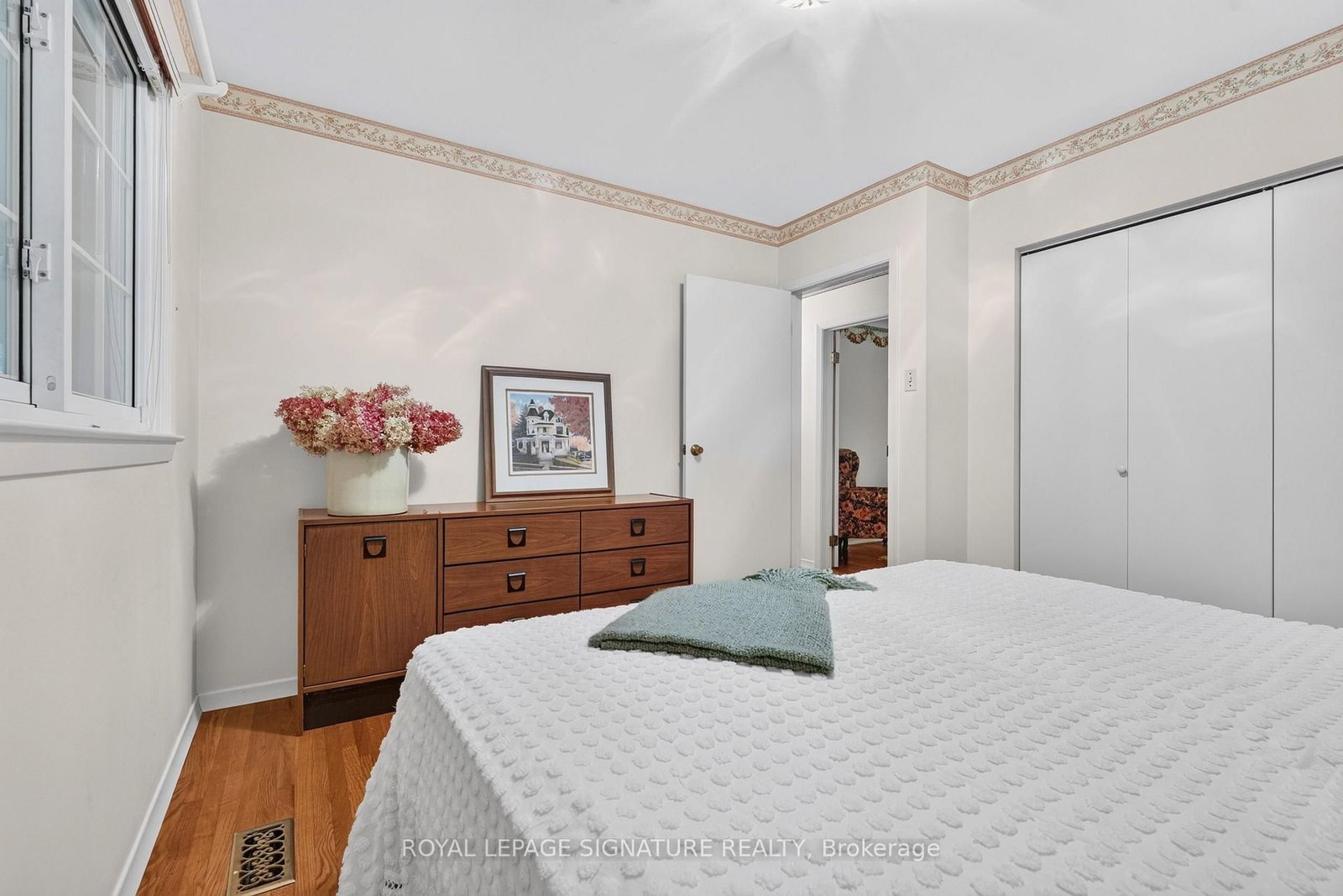 150 Clements Road E • Ajax, ON photo 14