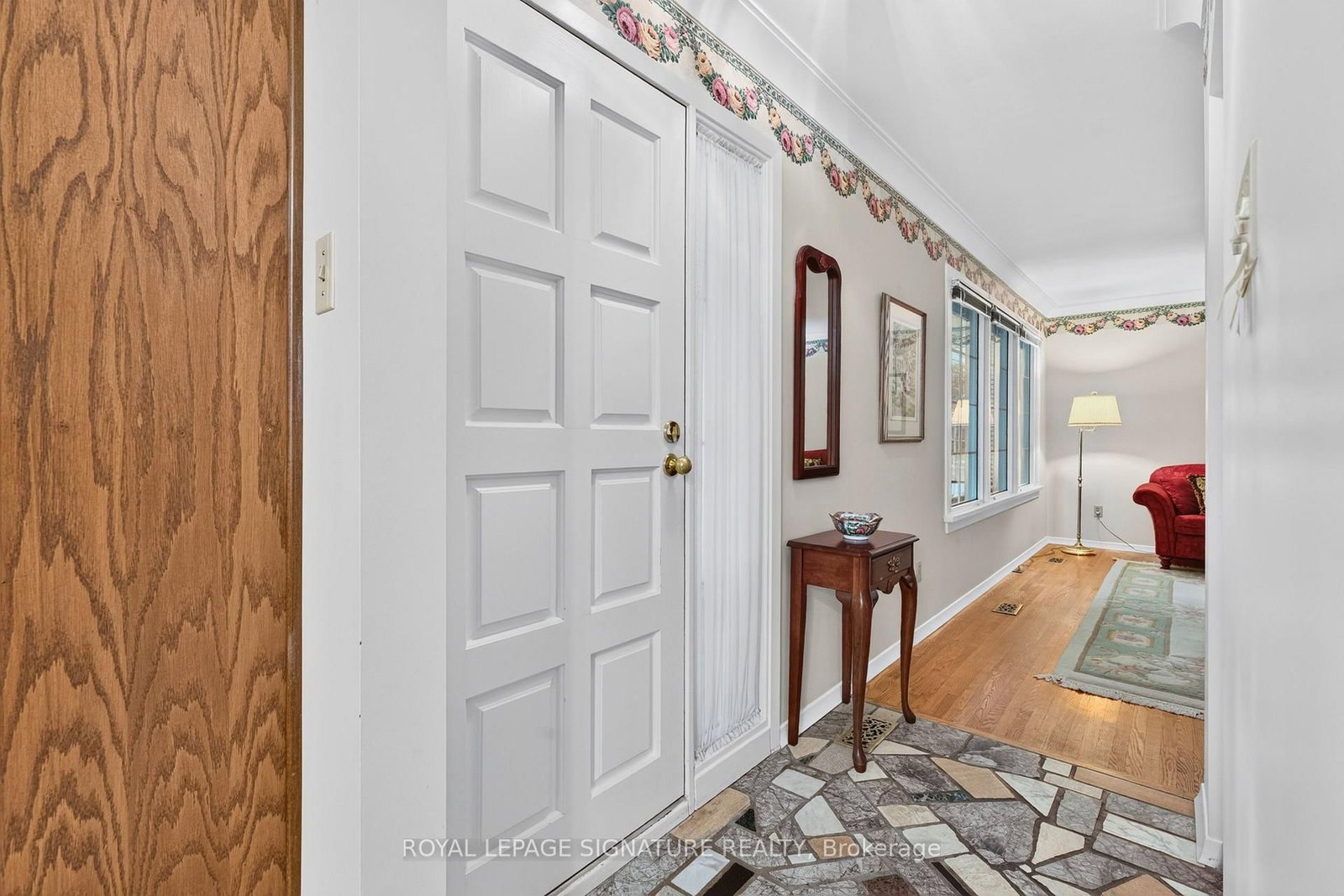 150 Clements Road E • Ajax, ON photo 5