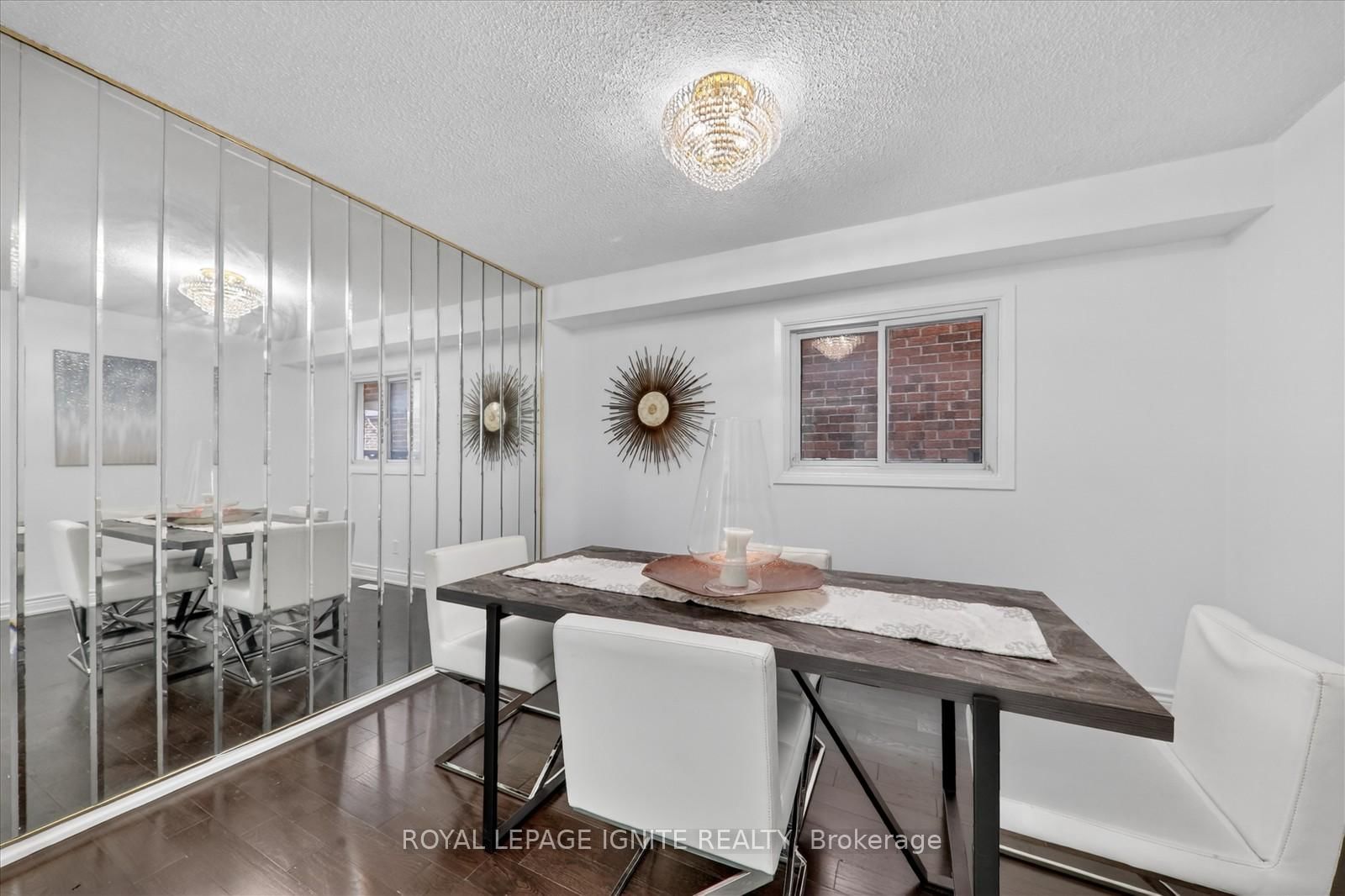 205 Hupfield Trail • Toronto, ON photo 14