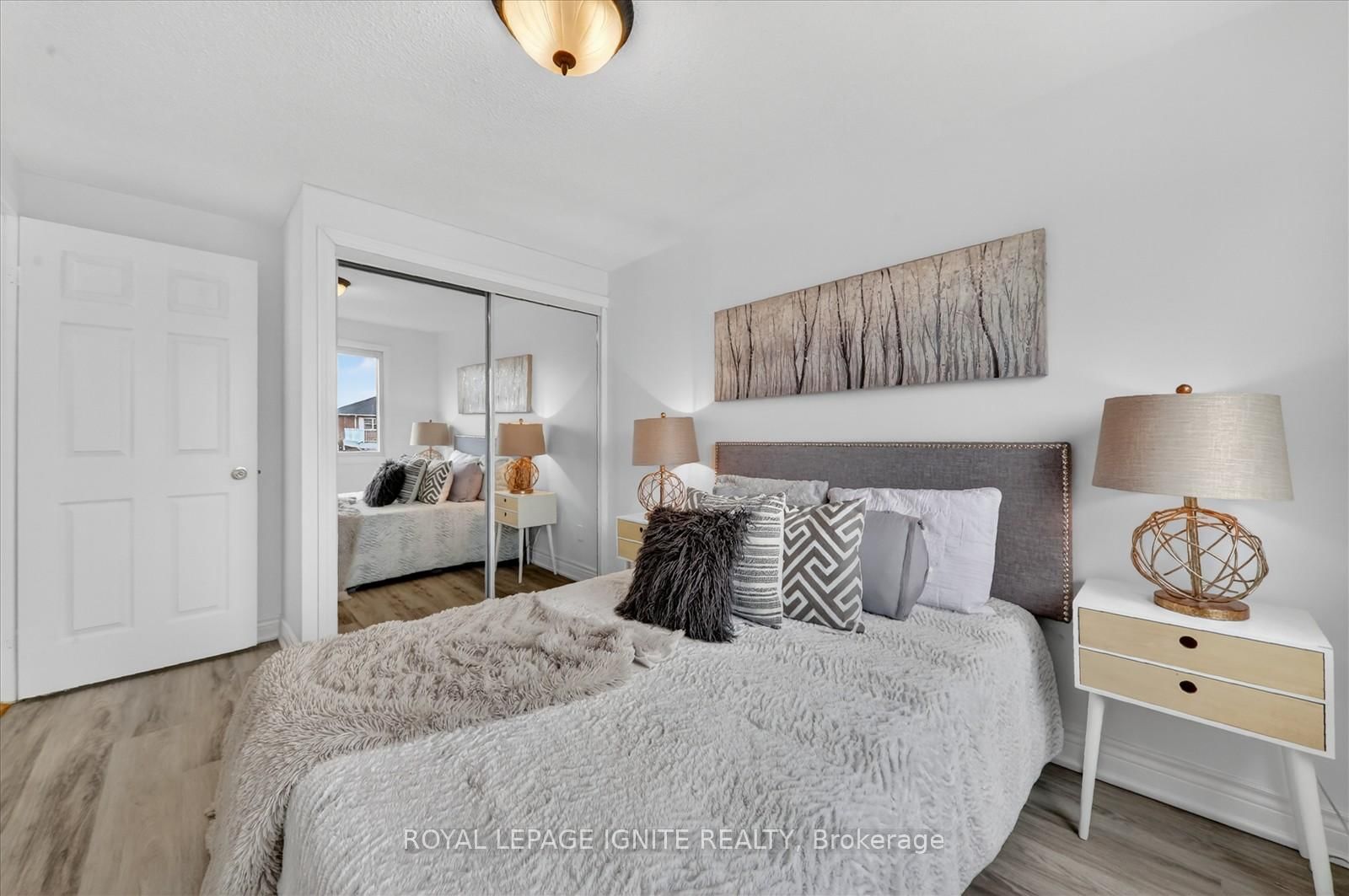 205 Hupfield Trail • Toronto, ON photo 32