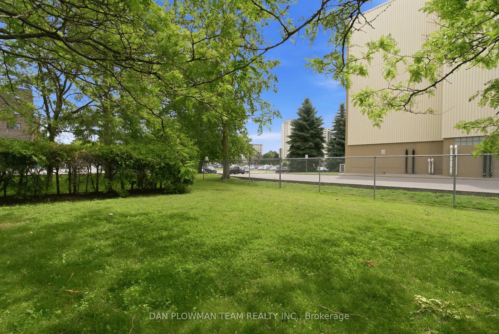 131 Taunton Road E • #204 • Oshawa, ON photo 9