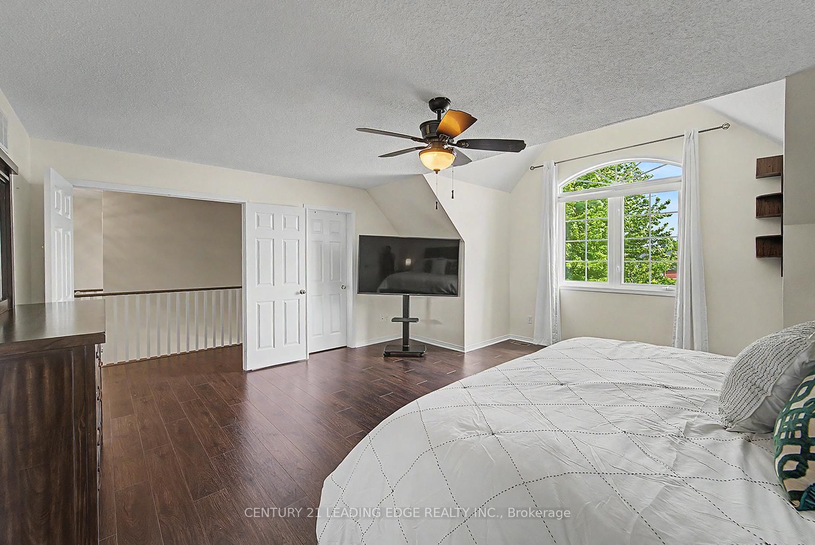1920 Clearwater Court • Oshawa, ON photo 29