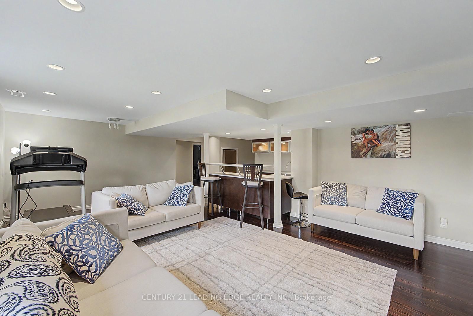 1920 Clearwater Court • Oshawa, ON photo 36