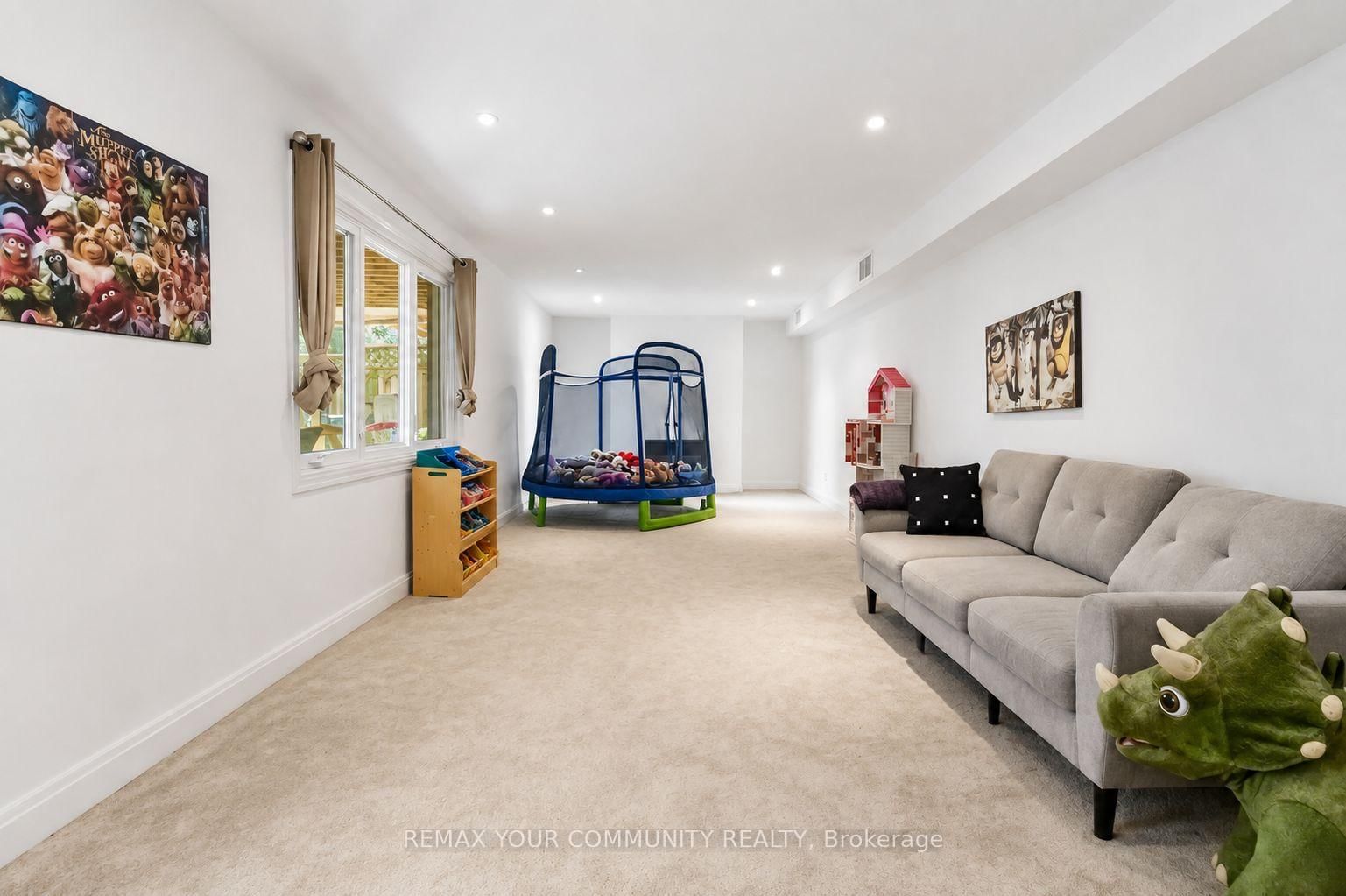 81 Garden Street • Whitby, ON photo 20