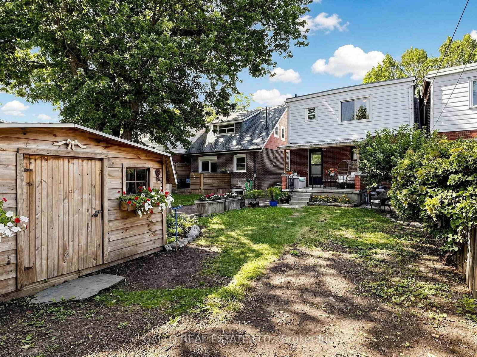 761 Sammon Avenue S • Toronto, ON photo 30