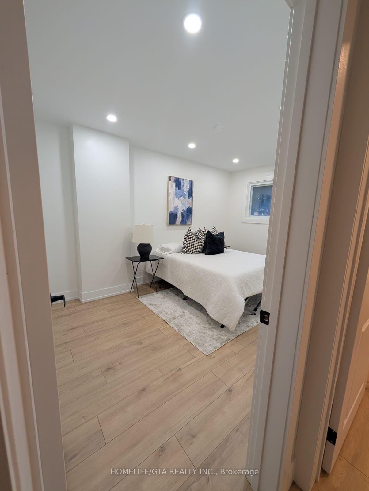 14 Heatherwood Road • Ajax, ON photo 30