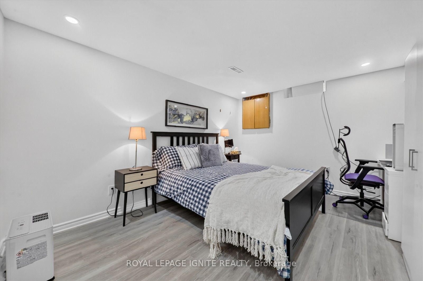 151 Fawcett Trail • Toronto, ON photo 33