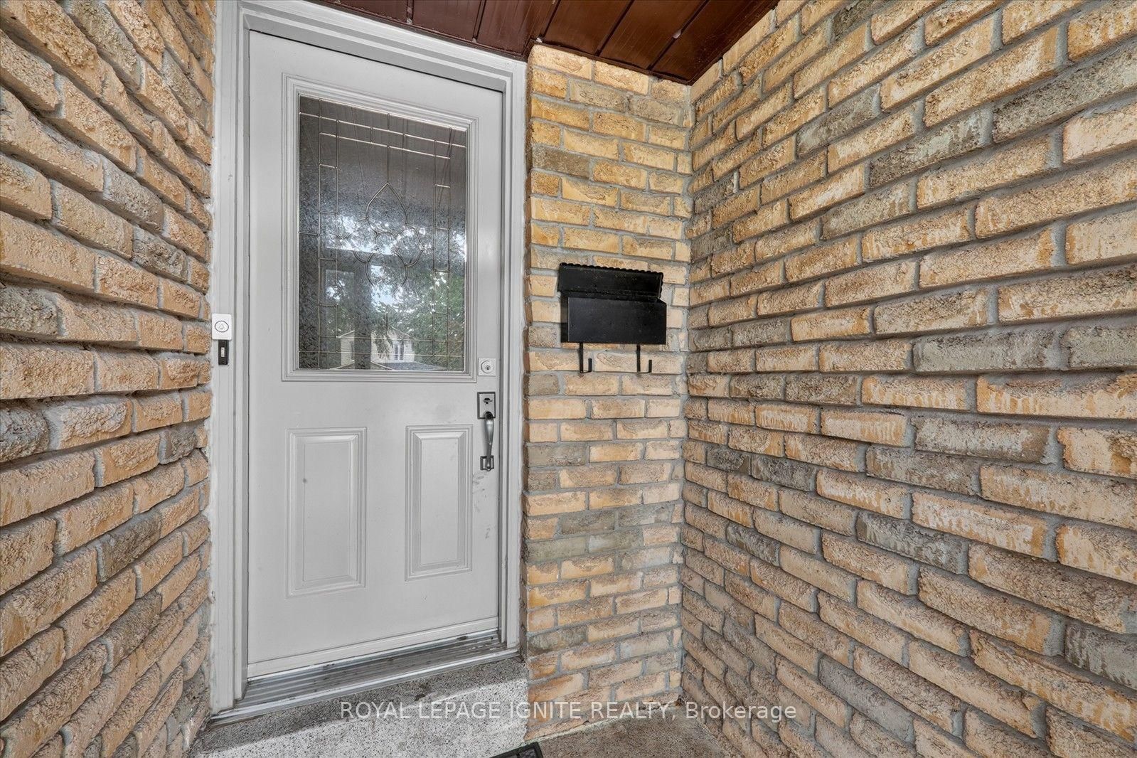 151 Fawcett Trail • Toronto, ON photo 5